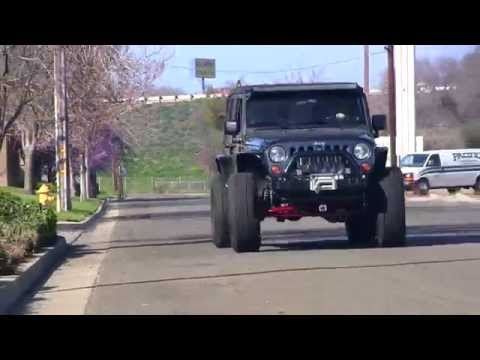 Jeep Death Wobble Experiment - Extreme Shaking! - Rare Parts Inc